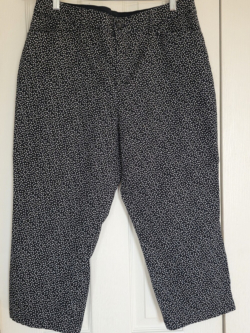 Croft & Bartow Cotton Black and White Speckled Cropped Pants
